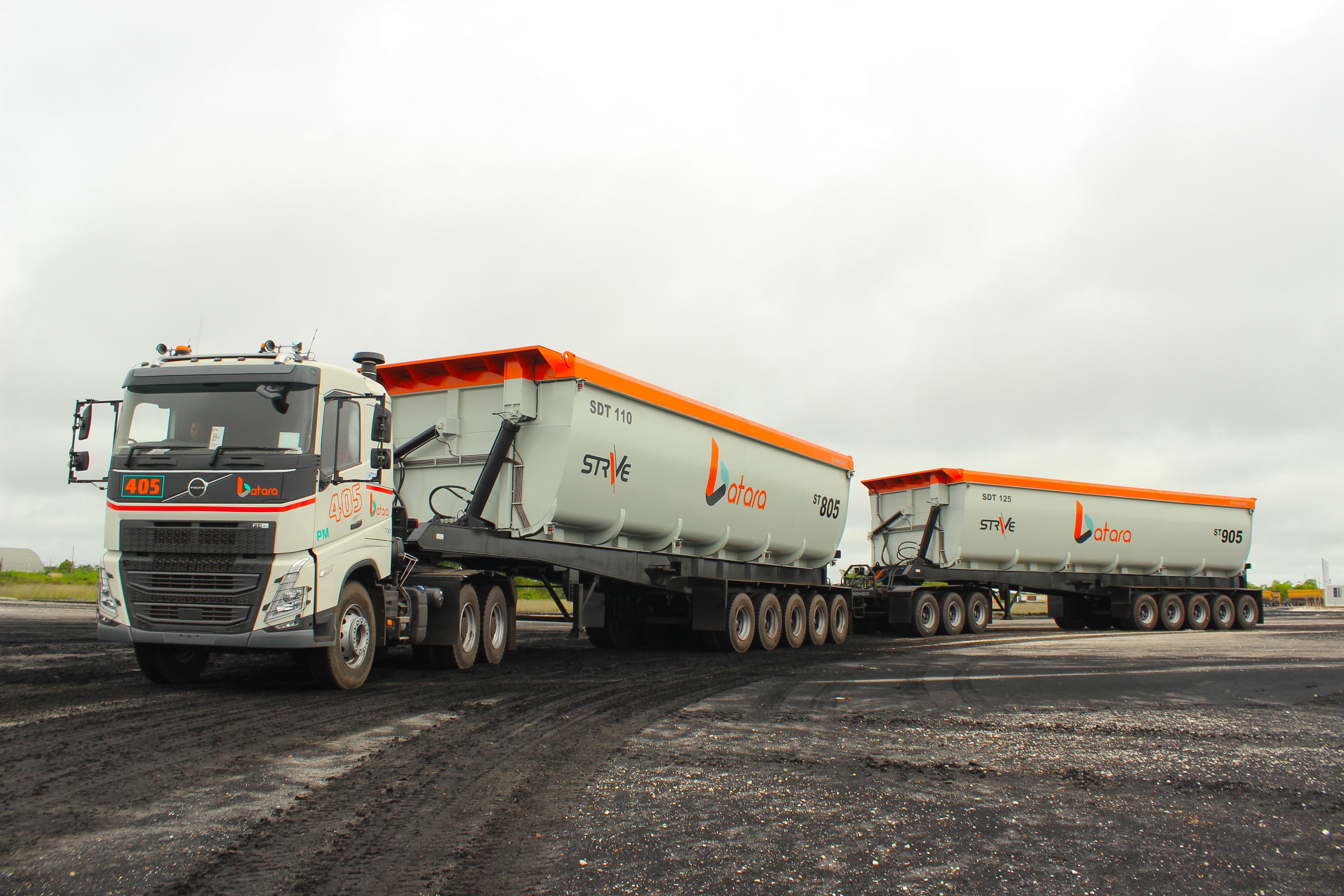 Volvo Truck Double Trailer